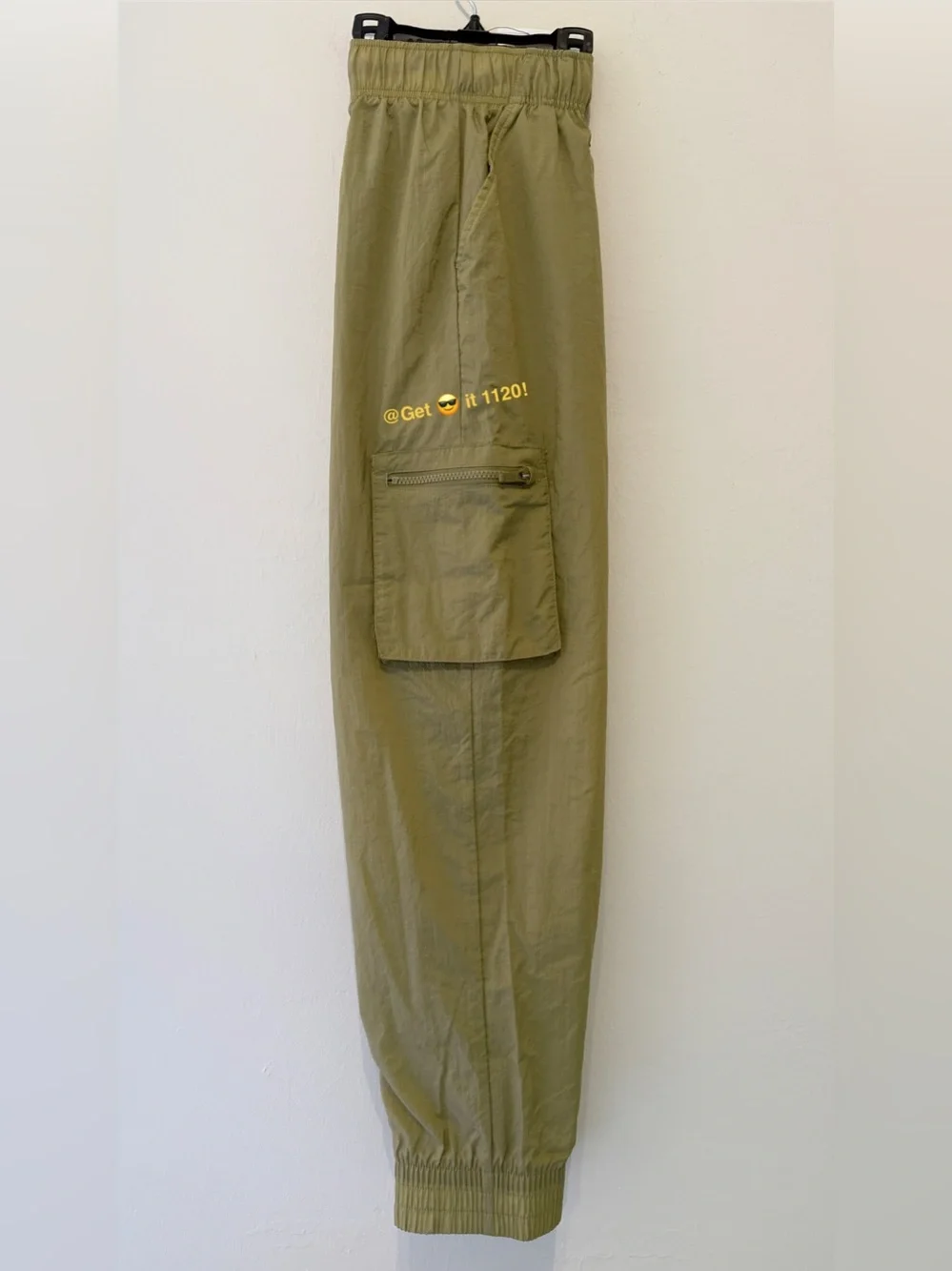 Nike Sportswear Big Kids' (Girls') Woven Cargo Pants DD6285-276 Olive Size XL